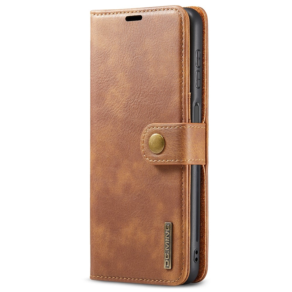 Samsung Galaxy A04s Magnet Wallet Cognac