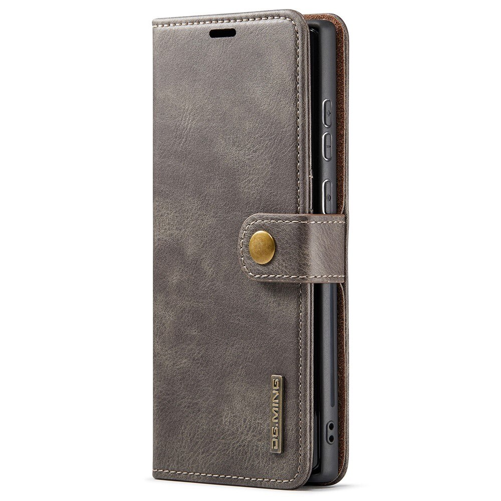 Samsung Galaxy S22 Ultra Magnet Wallet Brown