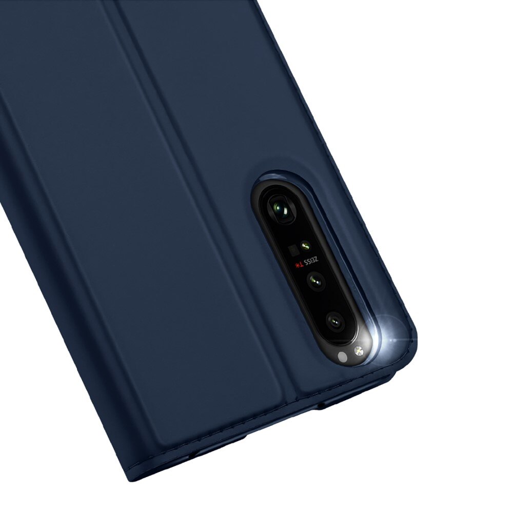 Sony Xperia 1 IV Skin Pro Series Blue