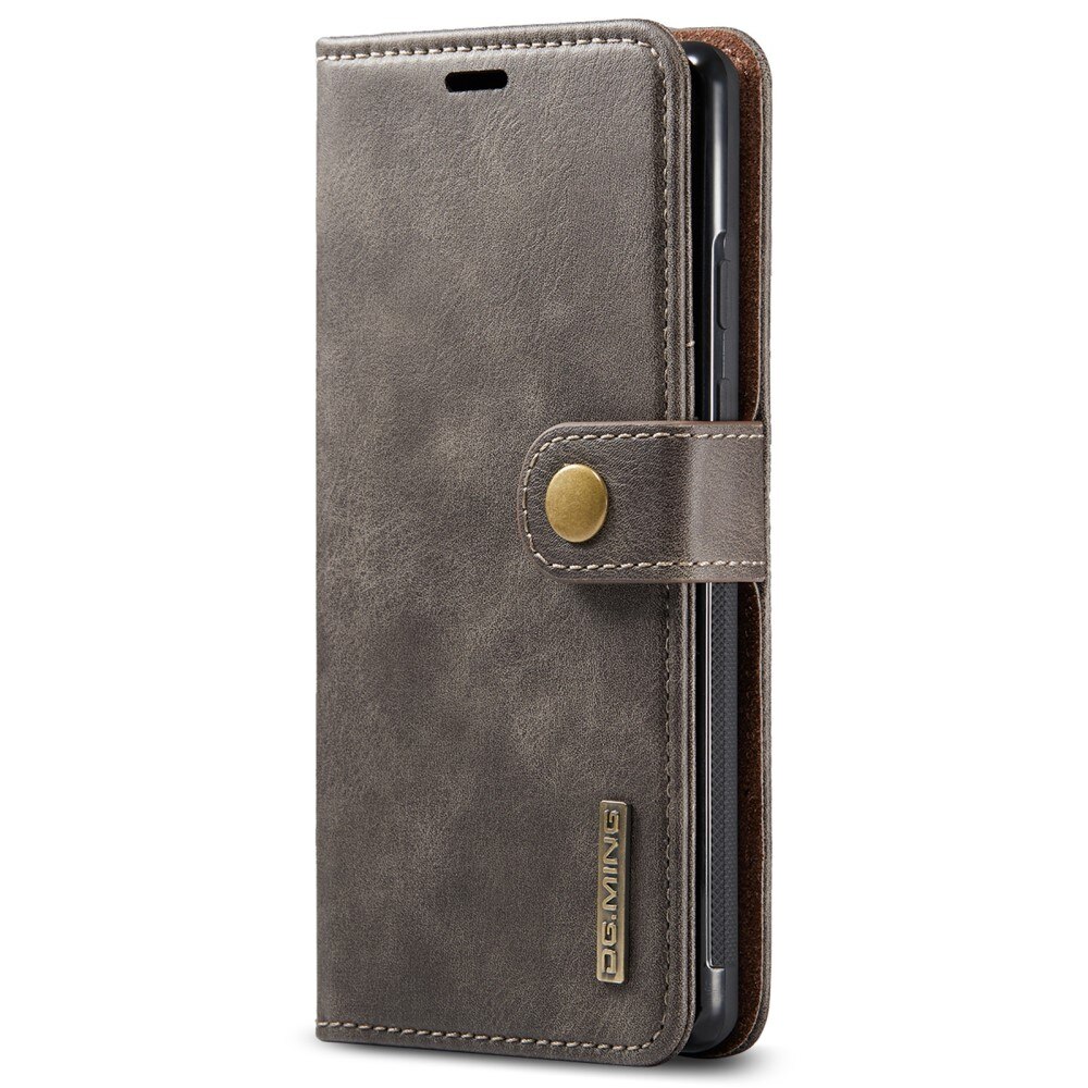 Google Pixel 6 Magnet Wallet Brown