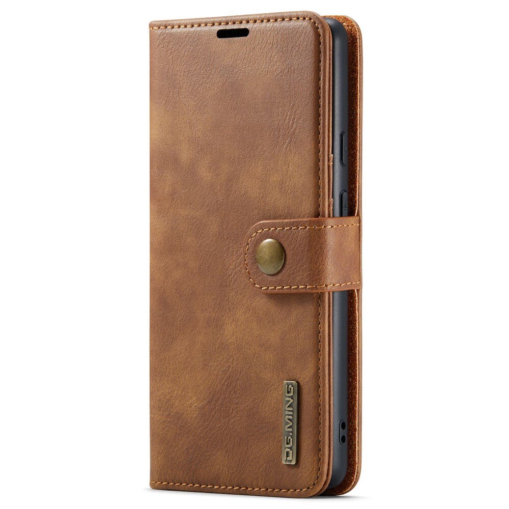 Google Pixel 6a Magnet Wallet Cognac