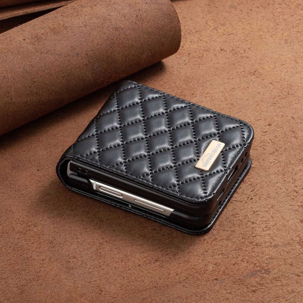 Samsung Galaxy Z Flip 4 Quilted Cover Black