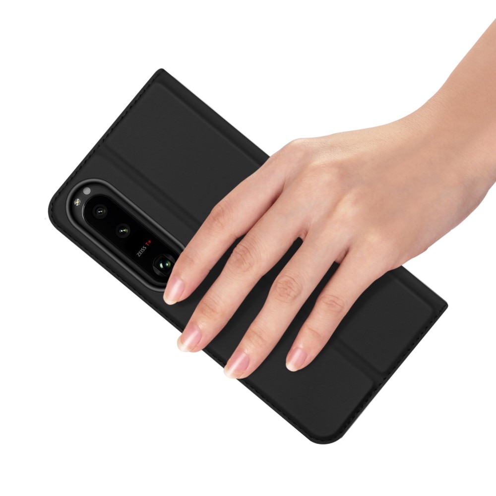 Sony Xperia 1 V Skin Pro Series Black