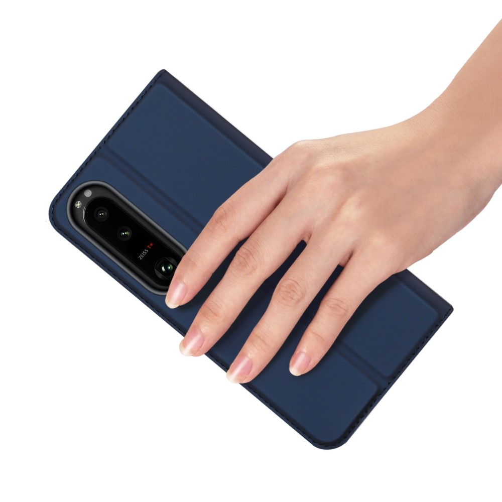 Sony Xperia 1 V Skin Pro Series Blue