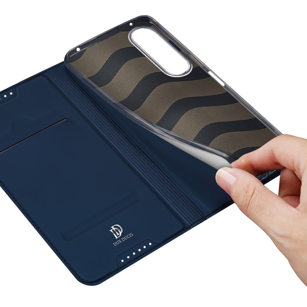 Sony Xperia 1 V Skin Pro Series Blue