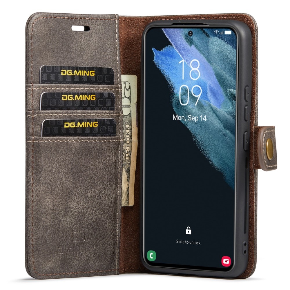 Samsung Galaxy S24 Magnet Wallet Brown