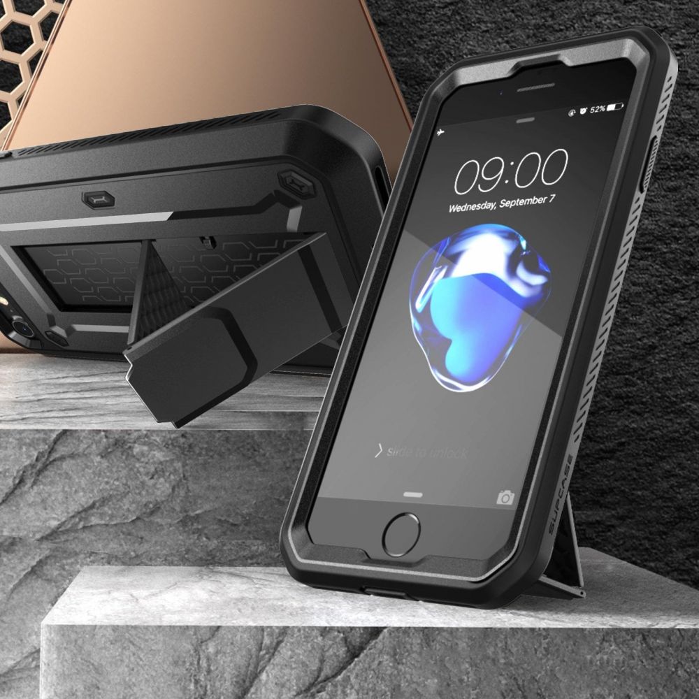 iPhone SE (2022) Unicorn Beetle Pro Case Black