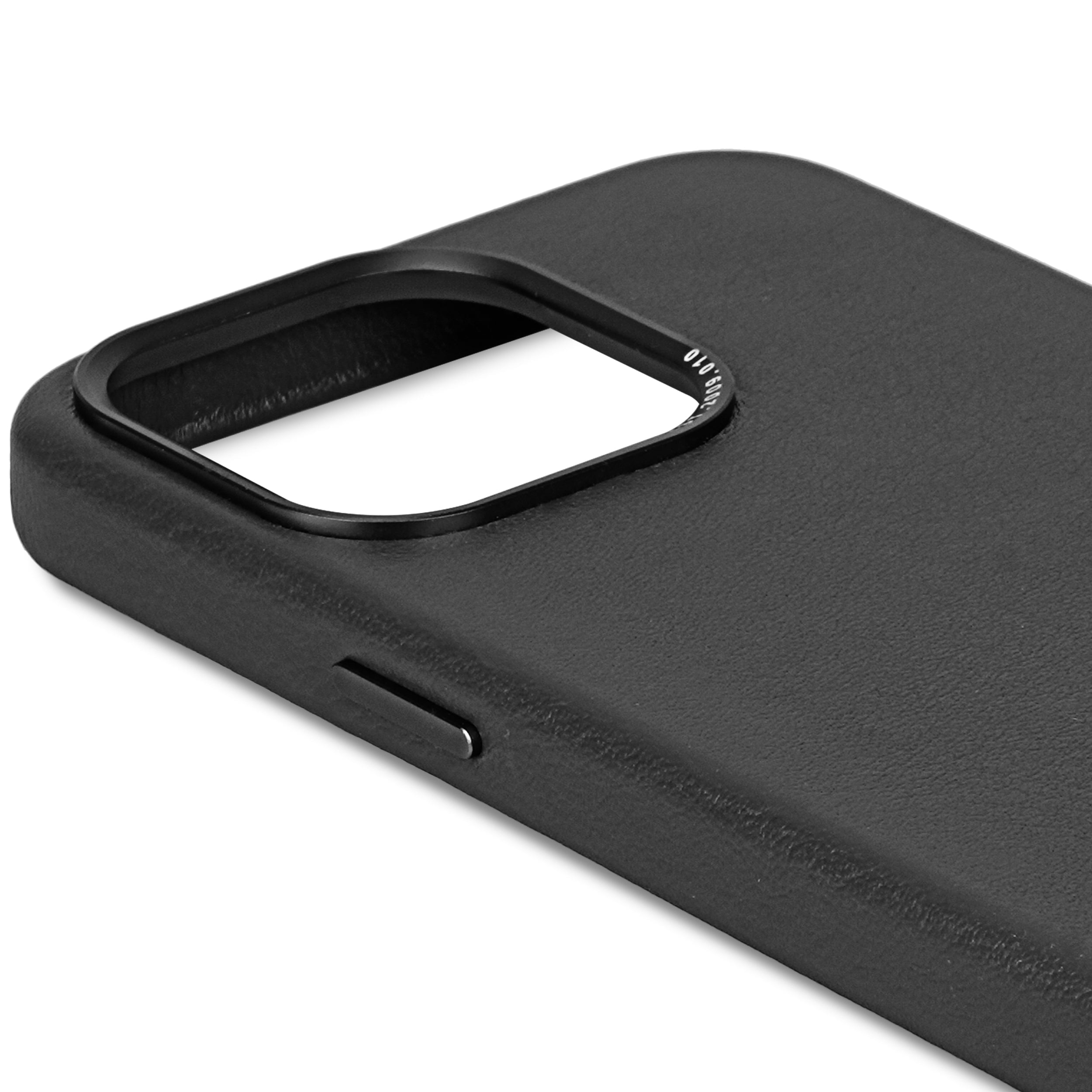 iPhone 15 Pro Leather Back Cover Black